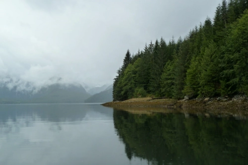 calma-sailing-2t-beautiful-clouds-islands-desolation-sound
