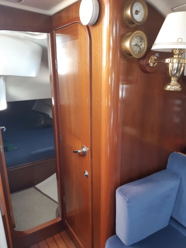 calma-sailing-a-private-tours-british-columbia