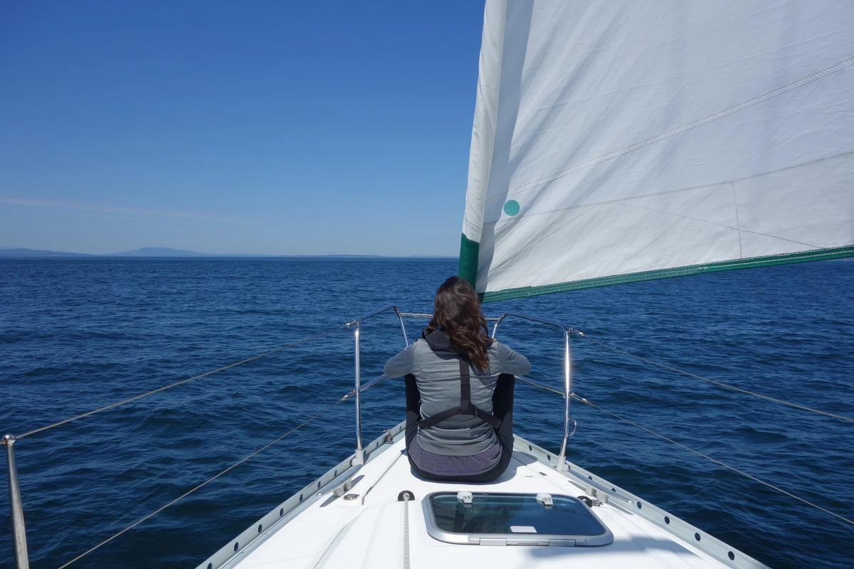 calma-sailing-1t-discover-sailing-British-Columbia