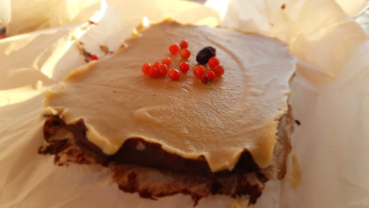 calma-sailing-1t-vegetarian-dessert