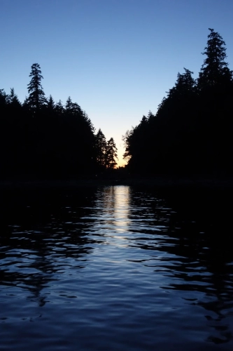 calma-sailing-5t-1-sleeping-on-a-sailboat